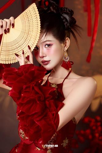 HOÀNG YẾN2